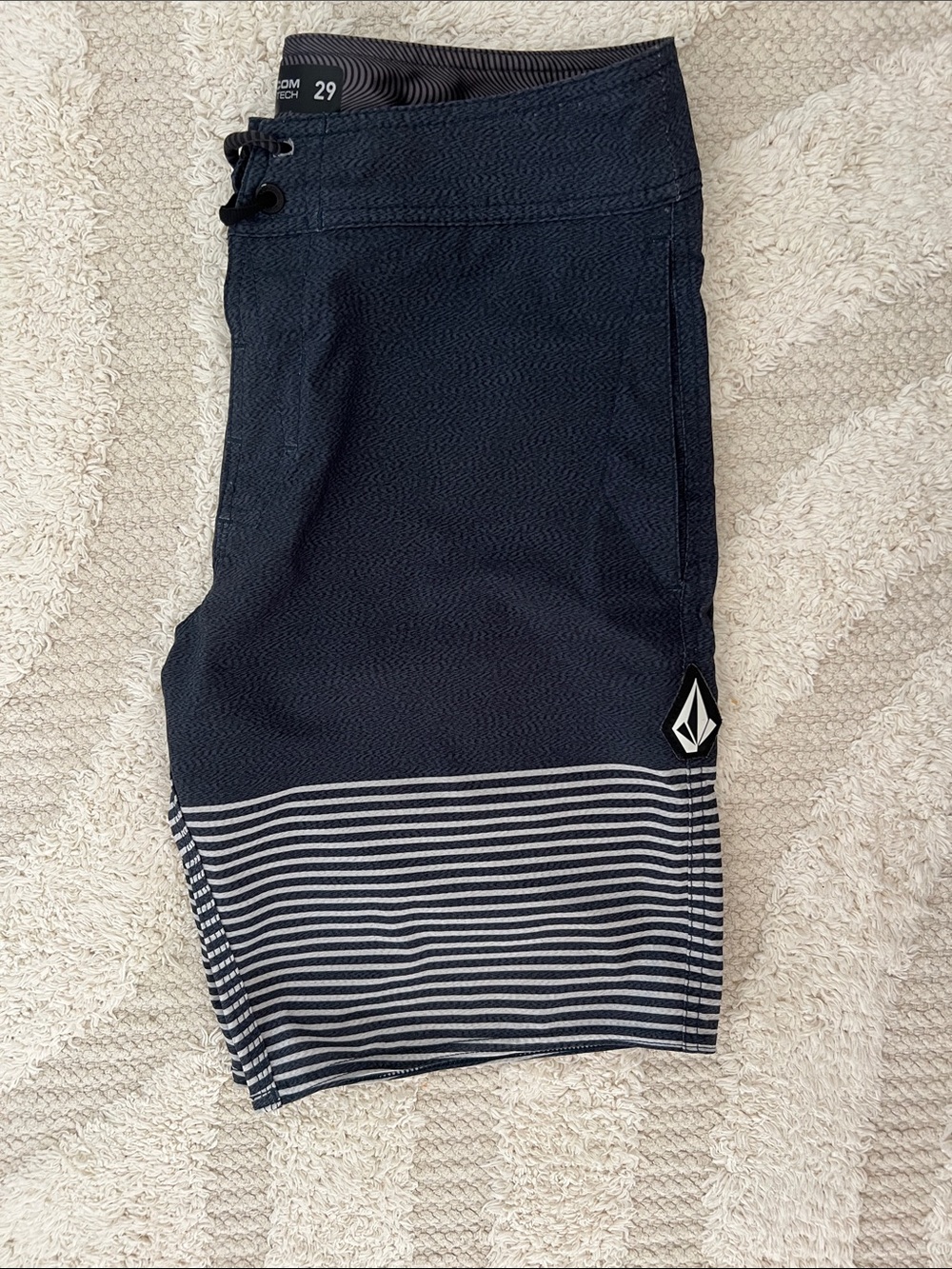 Volcom Mod-Tech Swim Trunks - Picture 6 of 8